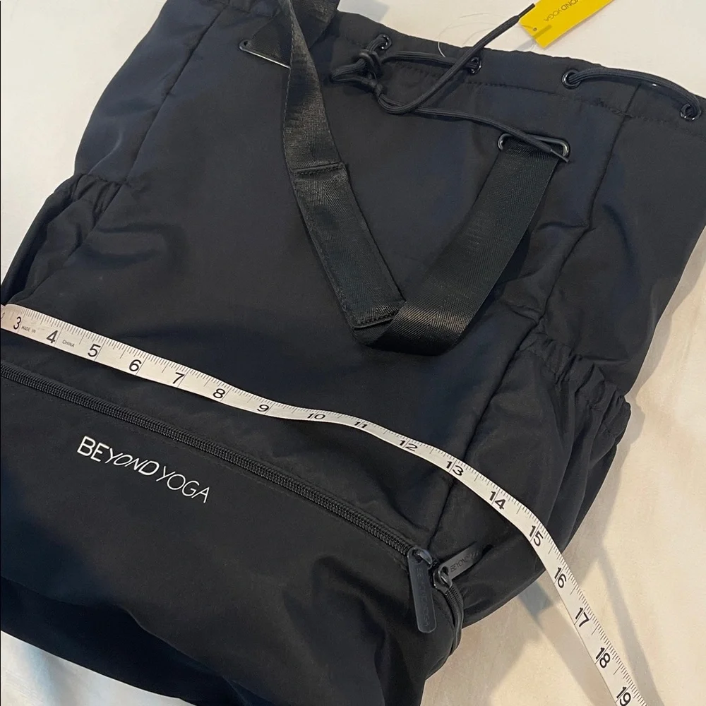 Beyond Yoga | Black backpack sport bag